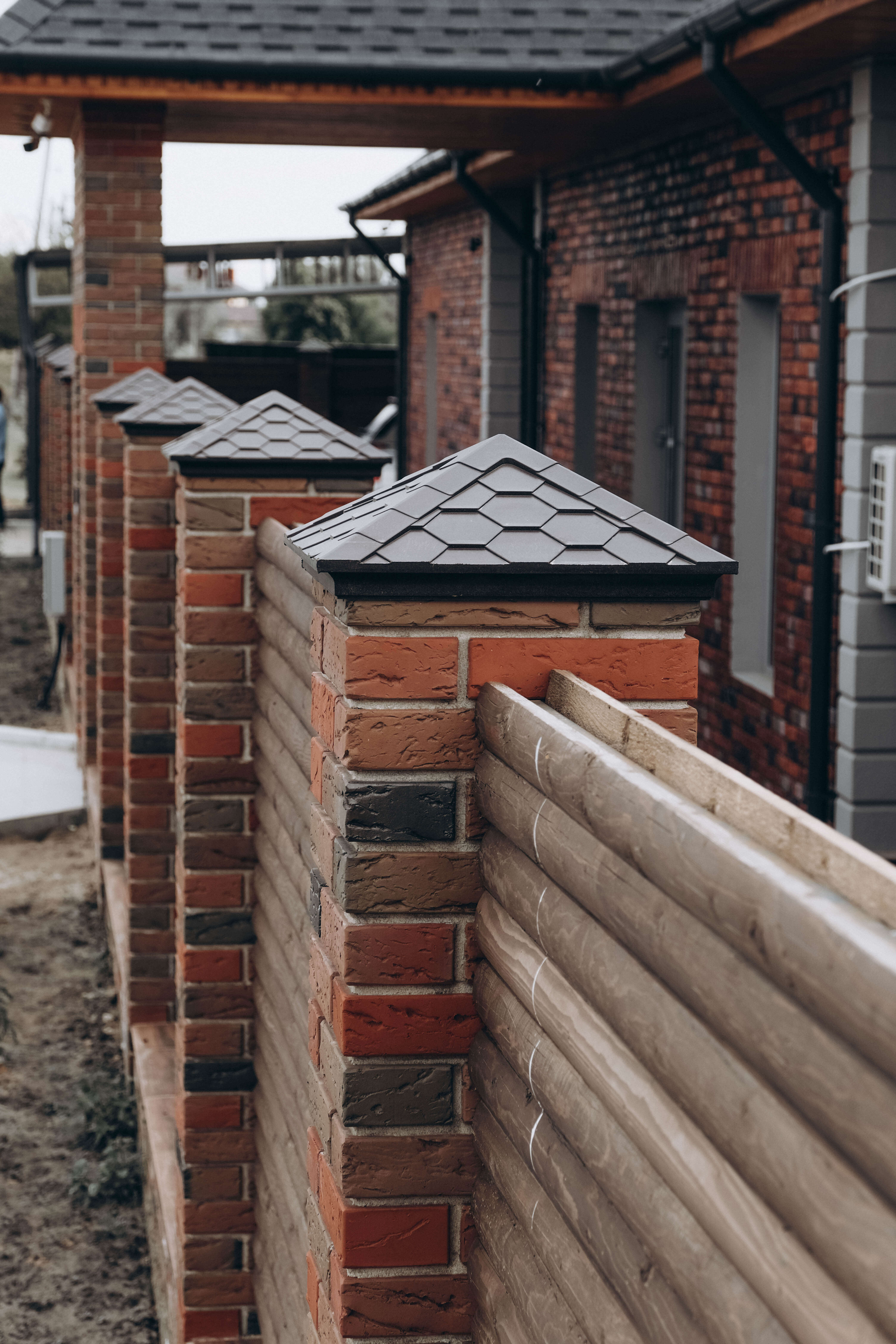 Колпак Zking Эверест Коричневый на столб 1.5х1.5 кирпича (390х390мм) в Новошахтинске фото